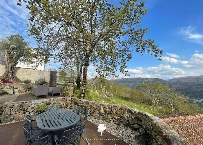 Casa Do Bernardino Cabril (Villa Real)